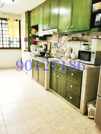 Yishun Avenue 11 thumbnail photo